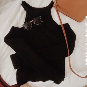 Black knitted cropped sweater